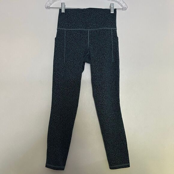 Athleta Salutation Stash II Textured Tights Leggings XS Teal Black Print - Picture 1 of 7